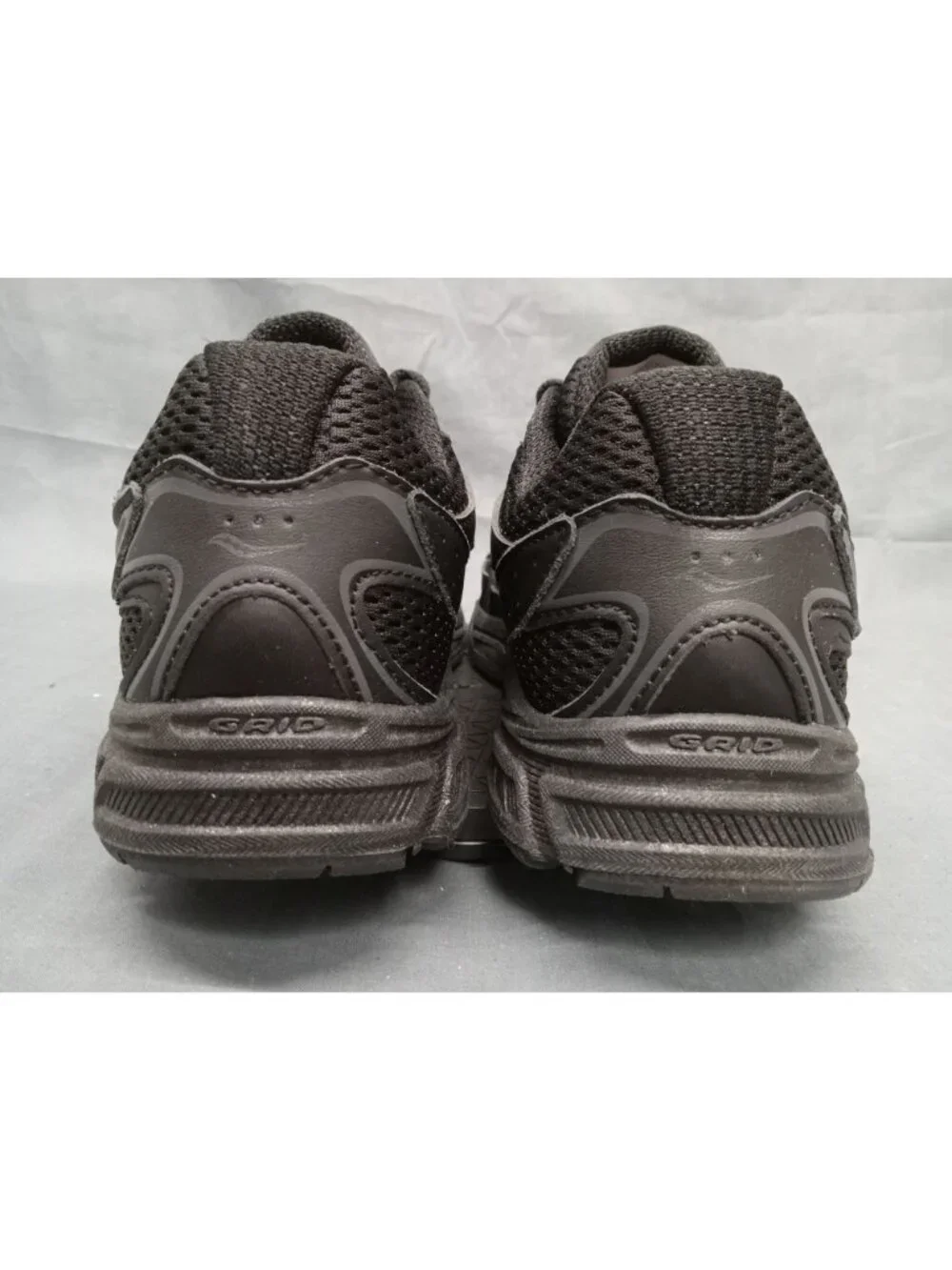 Saucony Ride Millennium Kidz (GS) Double Black Boys Size 7 NEW NO BOX!